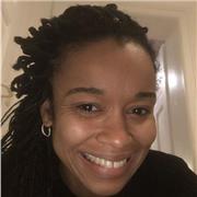 Pedagoga com 10 anos de experiência, trabalhos manuais, experiência com crianças em fase pré escolar